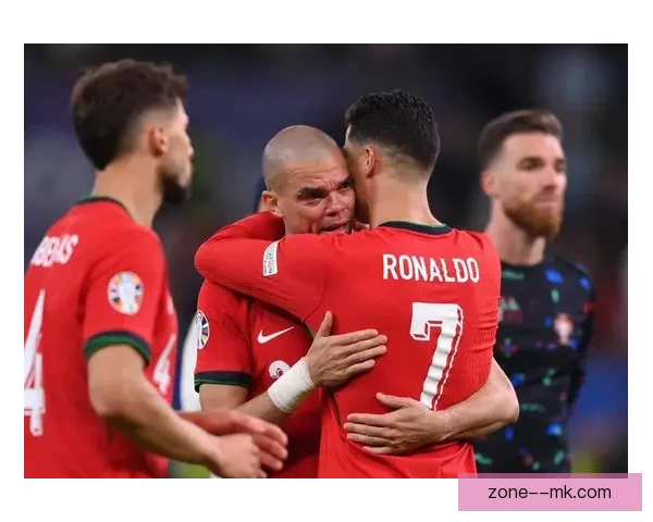 佩佩四十一岁正式宣布退役结束辉煌足球生涯