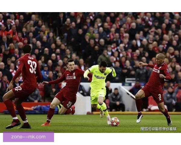 加克波欧联杯主场梅开二度助力球队大胜林茨锁定晋级优势