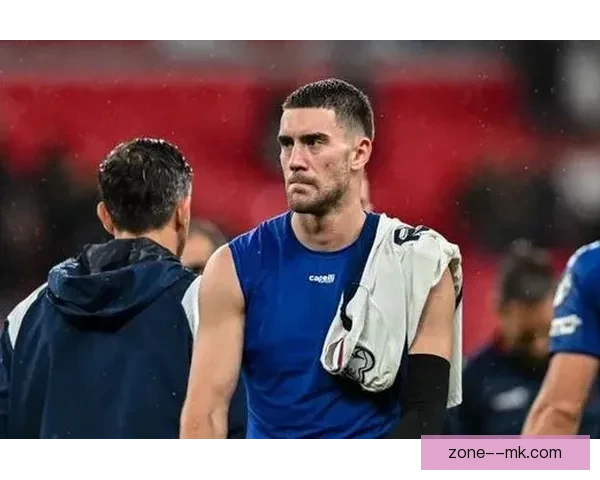 尤文前锋弗拉霍维奇国家队集训中大腿受伤缺阵比赛